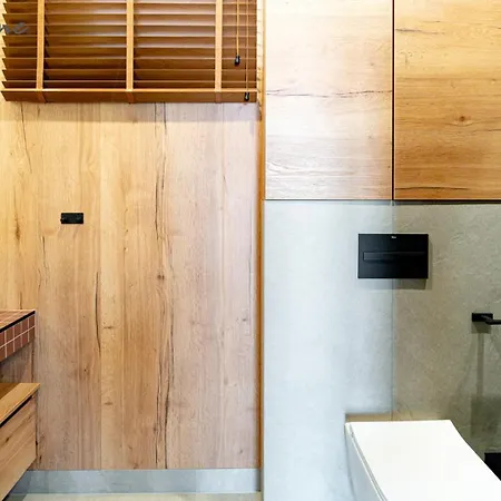 Wonder - Orlik - Blisko Arena, Kosciolka Wang I Szlakow *