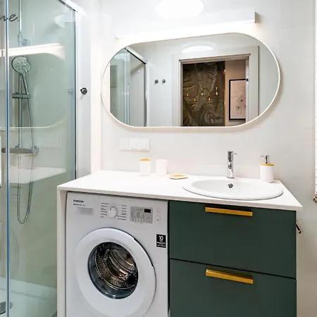 Wonder - Orlik - Blisko Arena, Kosciolka Wang I Szlakow Lejlighed *