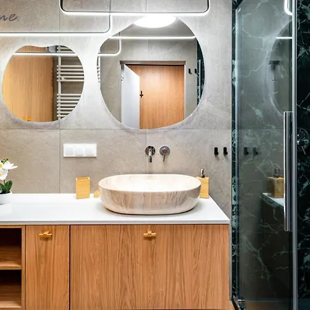 Wonder - Orlik - Blisko Arena, Kosciolka Wang I Szlakow